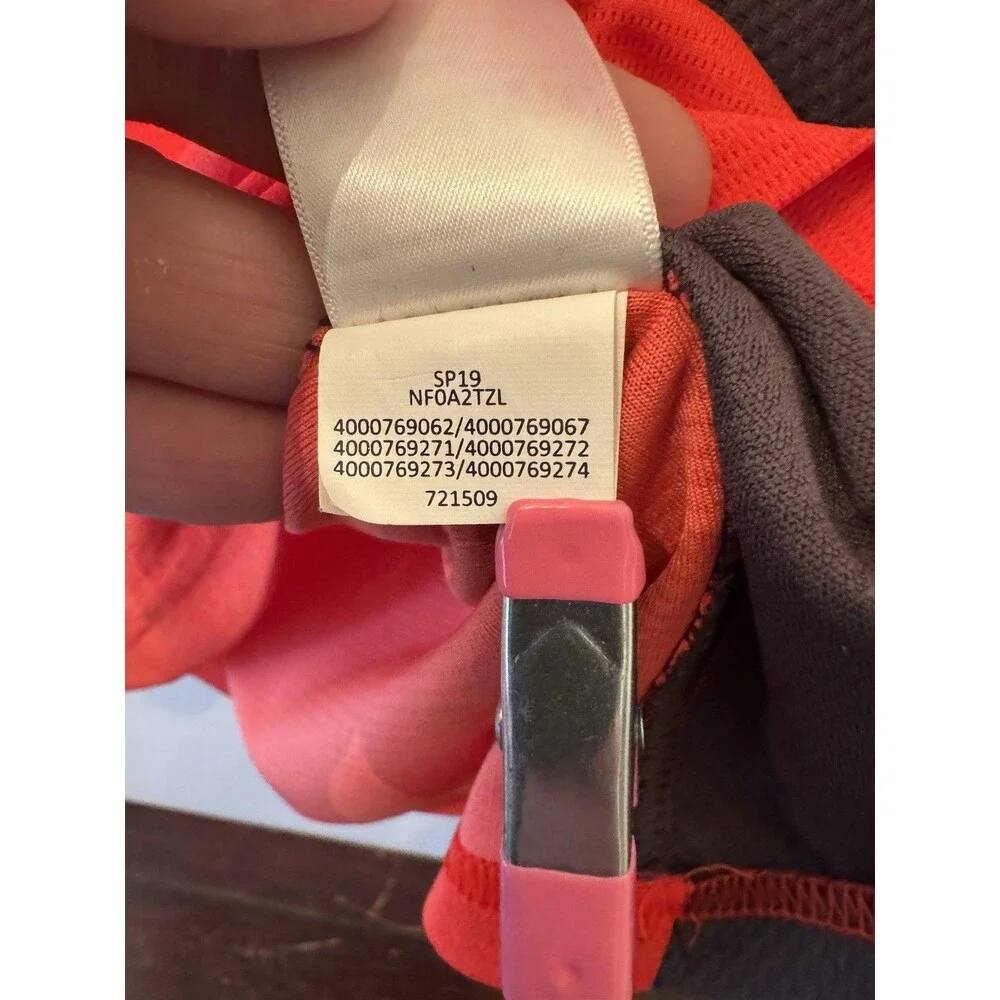 The North Face FlashDry 1/4 Zip Pullover Long Sleeve Mock Neck Men’s L Red Black